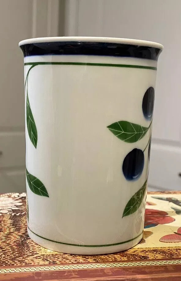 Dansk Berries Porcelain White Coffee Mug Tea Cup Blue Blueberries 10 Oz