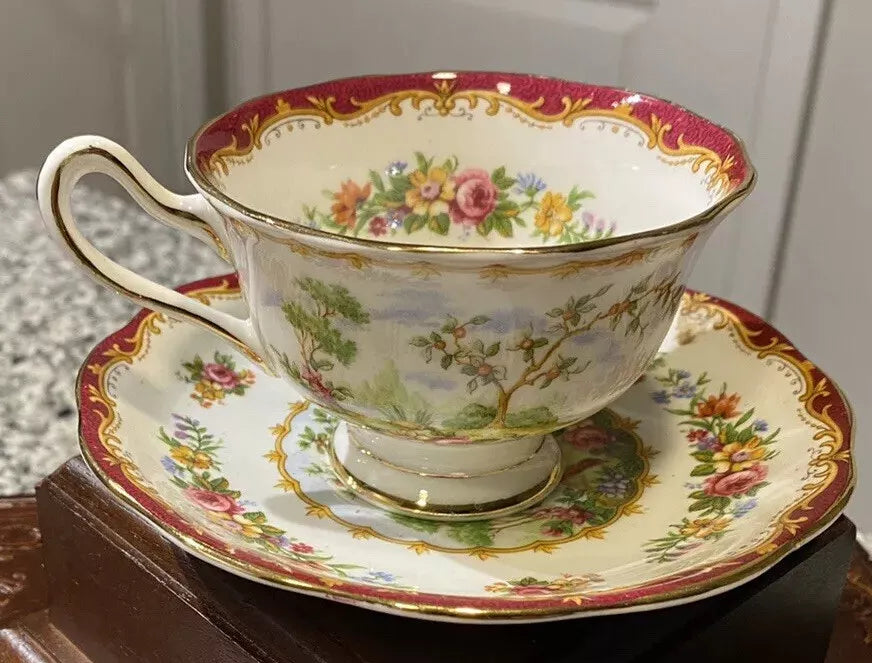 Royal Albert Fine Bone China Tea Cup and Saucer Chelsea Bird Red Color Theme